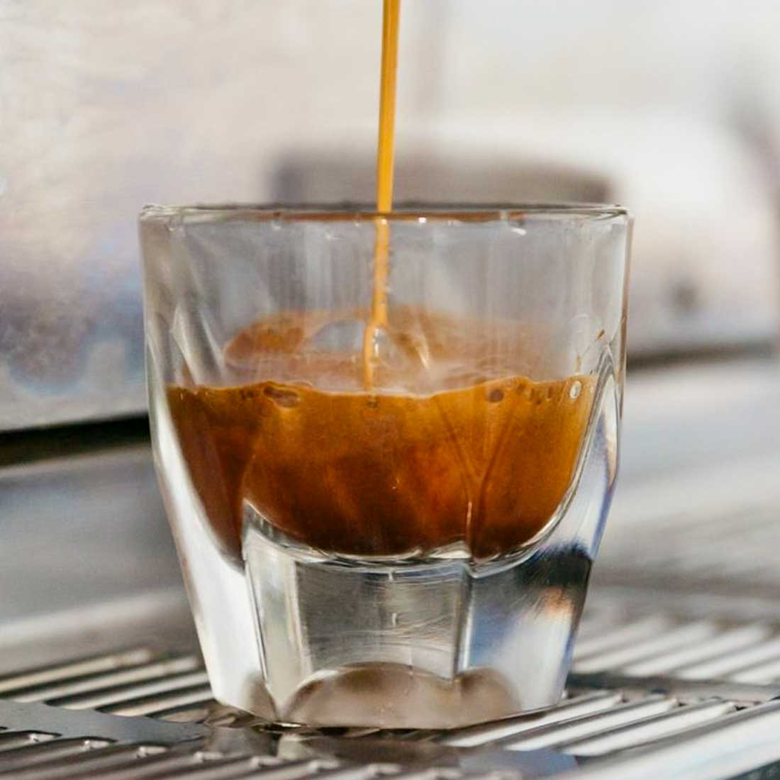 Allongé Espresso - What is it and how to make it?