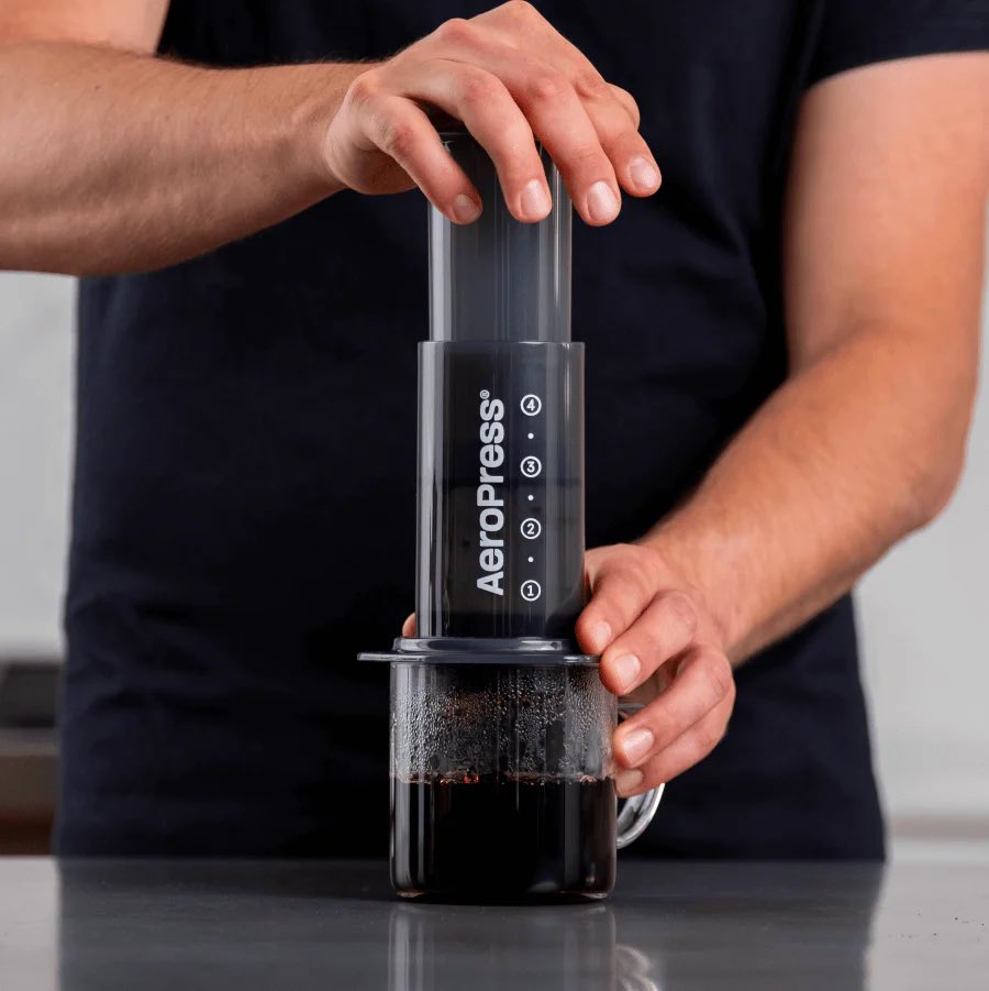 AeroPress Original Coffee Maker - Image 9