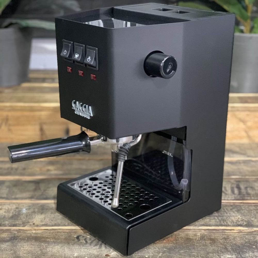 Gaggia Classic Pro - Home Espresso Machine with Professional Quality