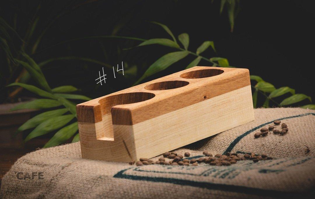 Station pour tasseur à café en bois faite à la main | Porte-filtre de 58 mm - Image 4