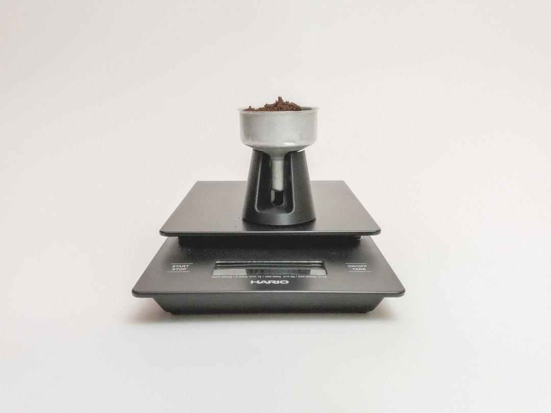 Moka Pot Stand | Weighing Tool - Image 1
